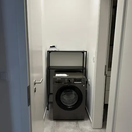 Waterfront Free Private Parking 公寓