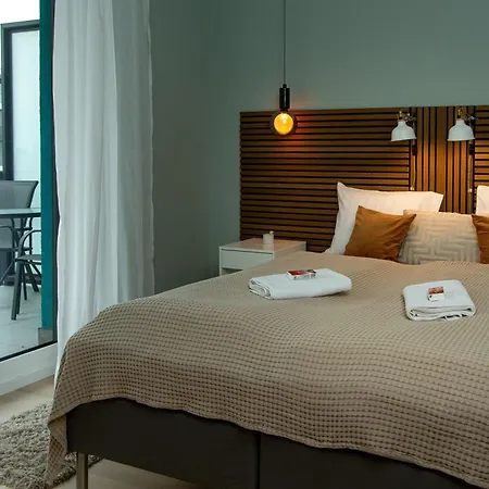 Waterfront Free Private Parking Apartament